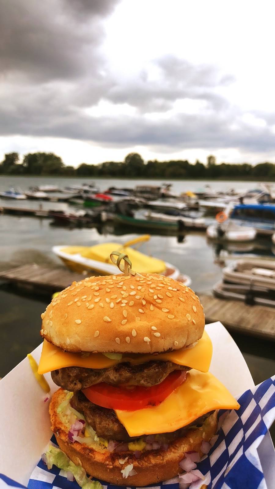 Restaurant Marina Boucherville | restaurant | 535 Boulevard Marie-Victorin, Boucherville, QC J4B 8T4, Canada | 4504494616 OR +1 450-449-4616