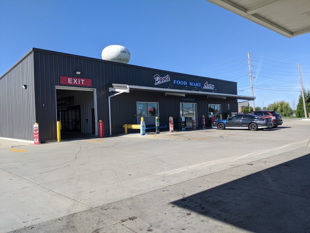 Daves Food Mart Avery | restaurant | 104 W Mason Rd, Milan, OH 44846, USA | 4194994200 OR +1 419-499-4200