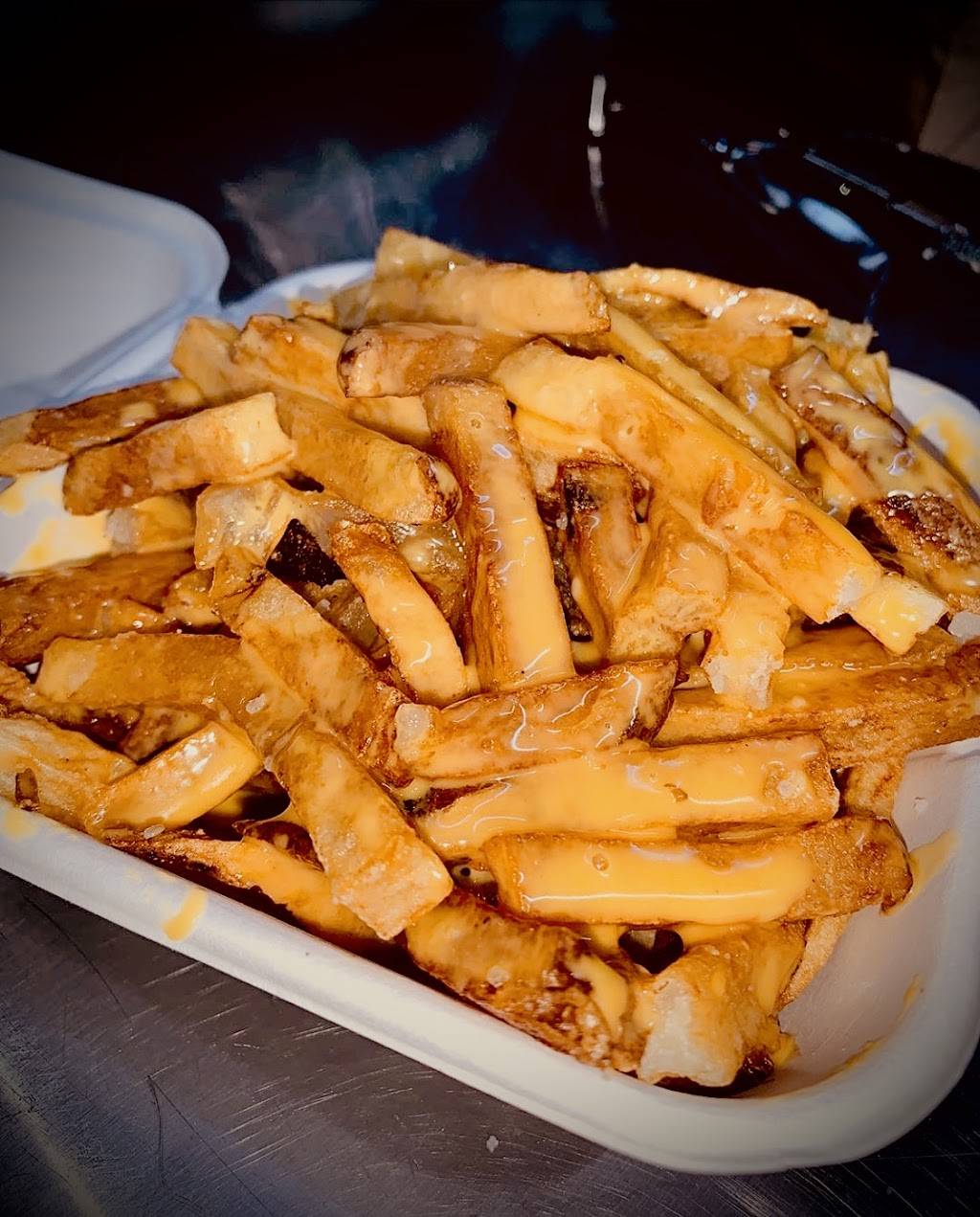 Duke’s of Marlborough | restaurant | 1429 Marlborough St, Philadelphia, PA 19125, USA | 2152912943 OR +1 215-291-2943