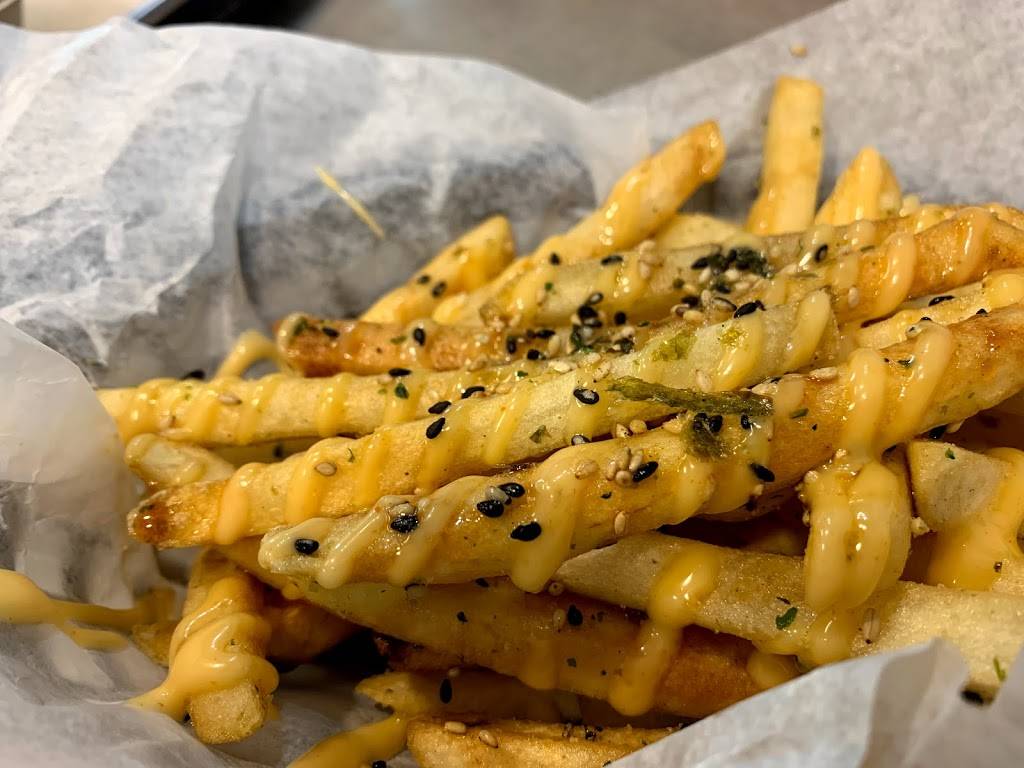 Sushi San | restaurant | 147 W Auburn Rd, Rochester Hills, MI 48307, USA | 2482662003 OR +1 248-266-2003