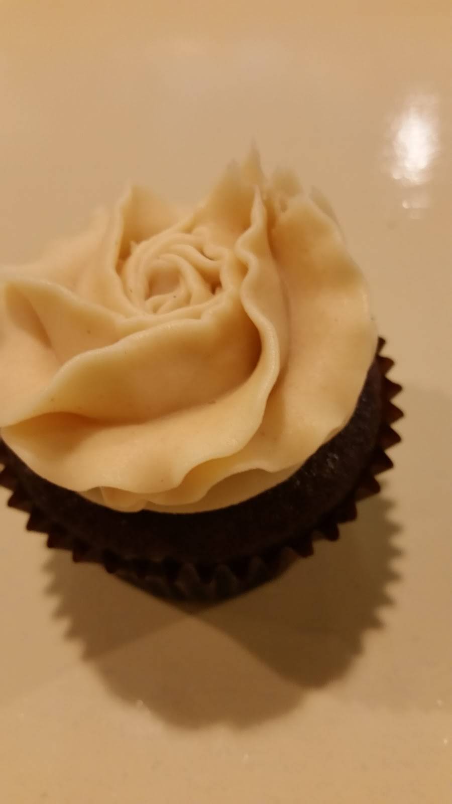 Dutch Market Eatery | restaurant | 6713 S Quay Rd, Suffolk, VA 23437, USA | 7577441155 OR +1 757-744-1155