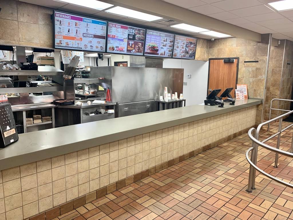 Burger King | restaurant | 6565 Dudley Dr, Naples, FL 34105, USA | 2392622933 OR +1 239-262-2933