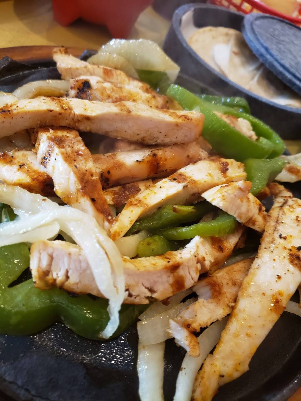 Casa Sol | restaurant | 921 TX-123, Seguin, TX 78155, USA | 8303793330 OR +1 830-379-3330