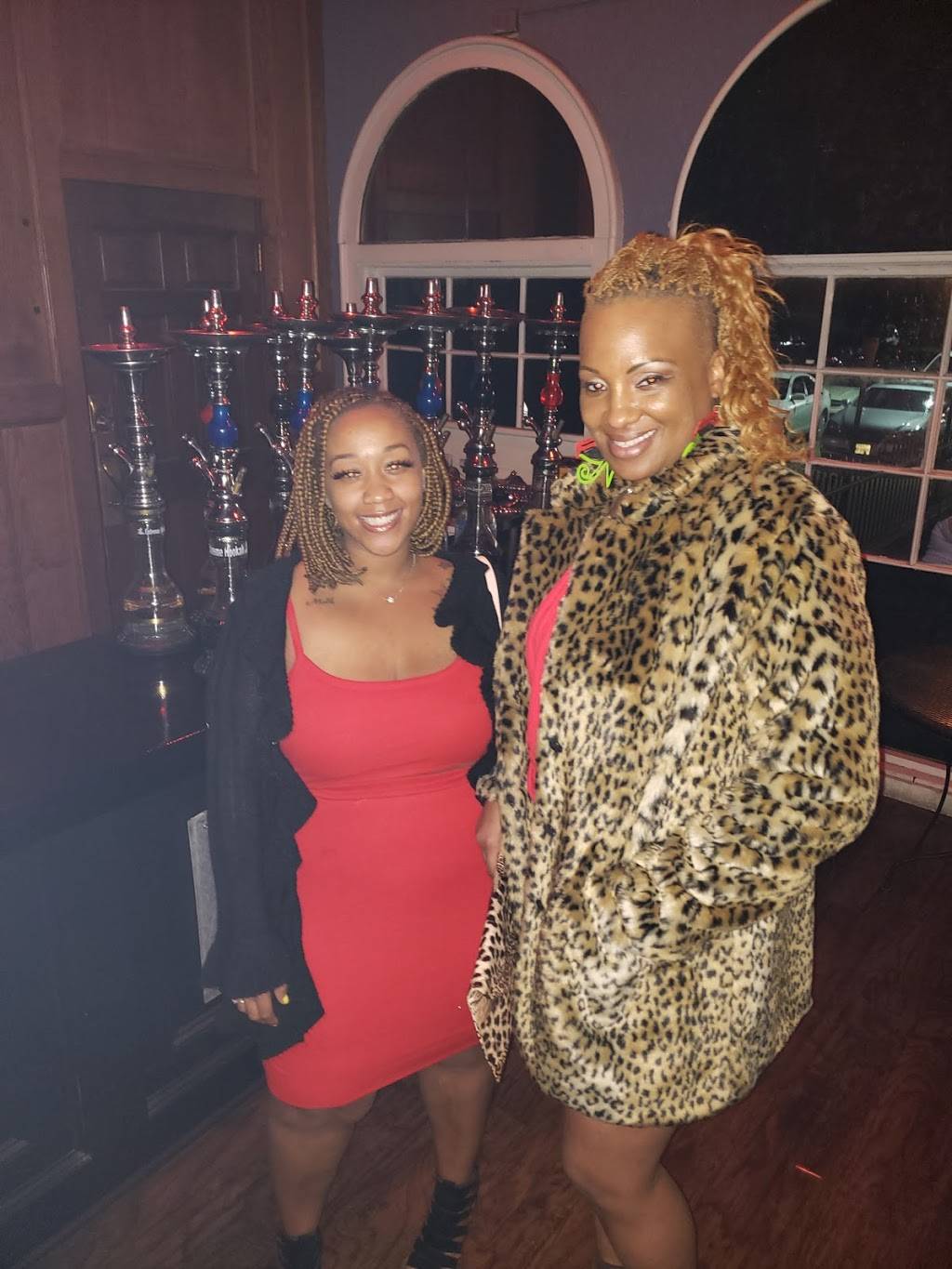 Vent Sports Lounge | restaurant | 12510 North Fwy, Houston, TX 77060, USA | 8329688590 OR +1 832-968-8590