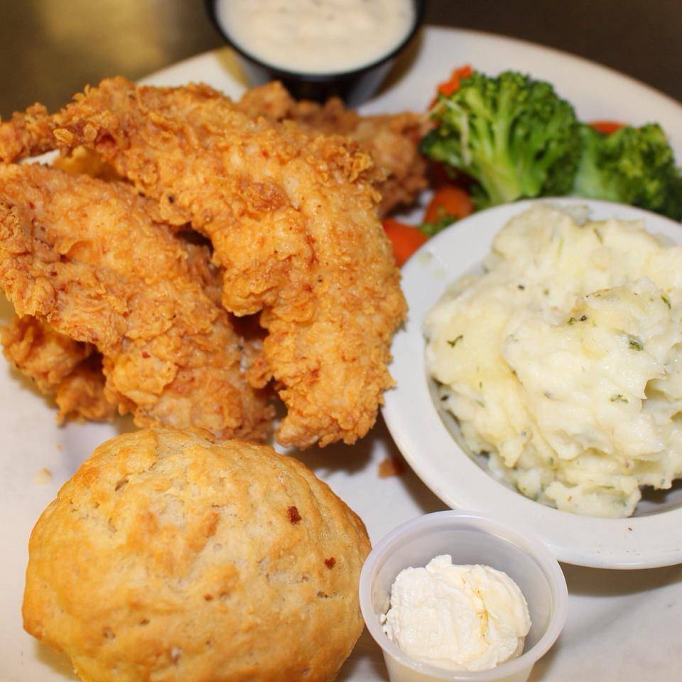 Interurban Restaurant | restaurant | 6100 W Memorial Rd, Oklahoma City, OK 73142, USA | 4057208680 OR +1 405-720-8680