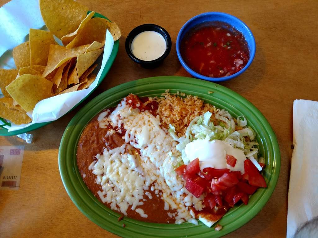 El Loro Mexican Restaurant | restaurant | 4749 East Highway 13, Savage, MN 55378, USA | 9527368307 OR +1 952-736-8307