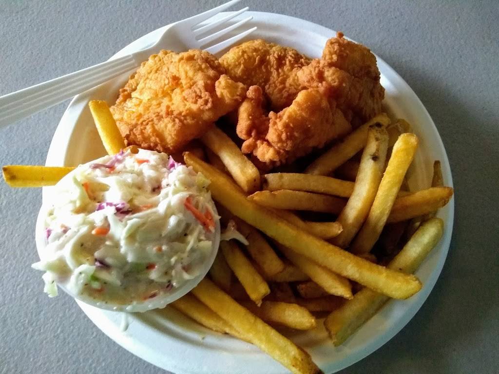 Susans Fish-n-Chips | restaurant | 1135 Forest Ave, Portland, ME 04103, USA | 2078783240 OR +1 207-878-3240