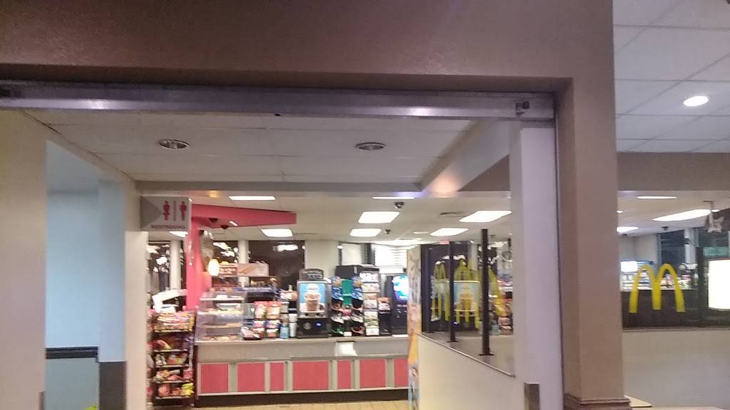 McDonalds | cafe | 140 W 1st Ave, Sun Valley, NV 89433, USA | 7756742122 OR +1 775-674-2122