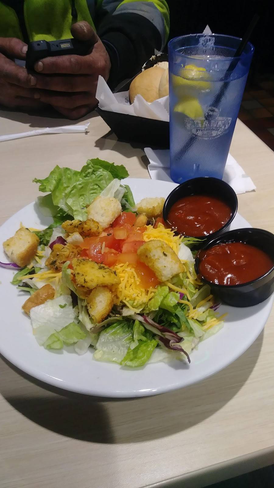 Branns Steakhouse and Grille | restaurant | 700 M L King Dr, Portage, MI 49024, USA | 2693218852 OR +1 269-321-8852