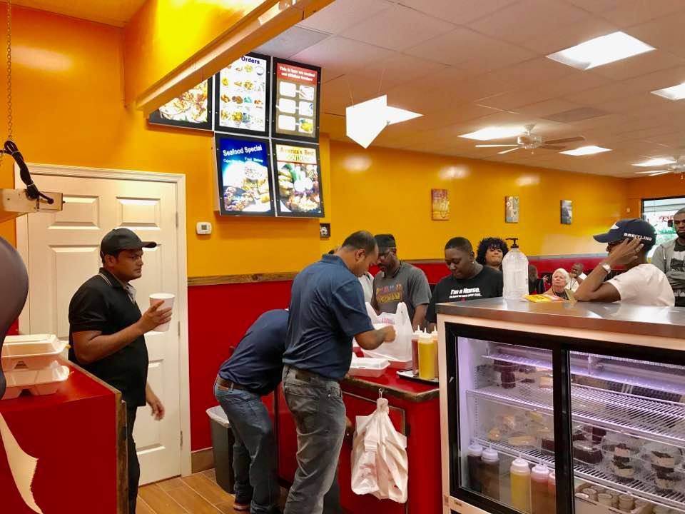 Americas Best Wings | restaurant | 4734 Finlay St, Henrico, VA 23231, USA | 8045284730 OR +1 804-528-4730