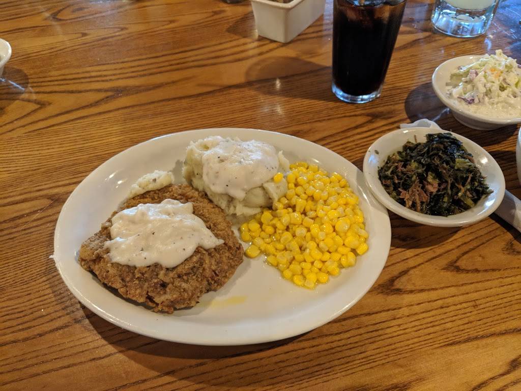 Cracker Barrel Old Country Store | restaurant | 6643 Transit Rd, Williamsville, NY 14221, USA | 7166359542 OR +1 716-635-9542