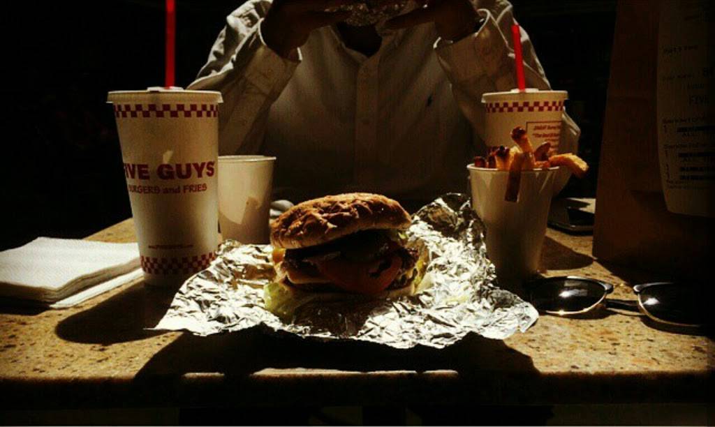 Five Guys | meal takeaway | 401 Newport Center Dr, Newport Beach, CA 92660, USA | 9492190655 OR +1 949-219-0655