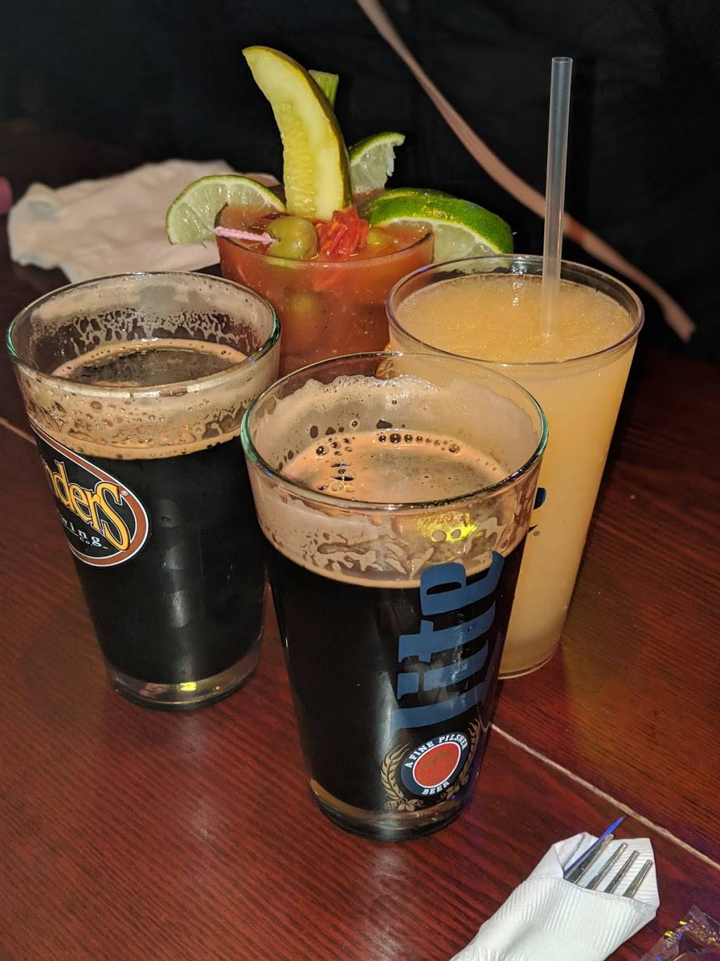 OConners Irish Pub | restaurant | 2200 N Limestone St, Springfield, OH 45503, USA | 9377176915 OR +1 937-717-6915