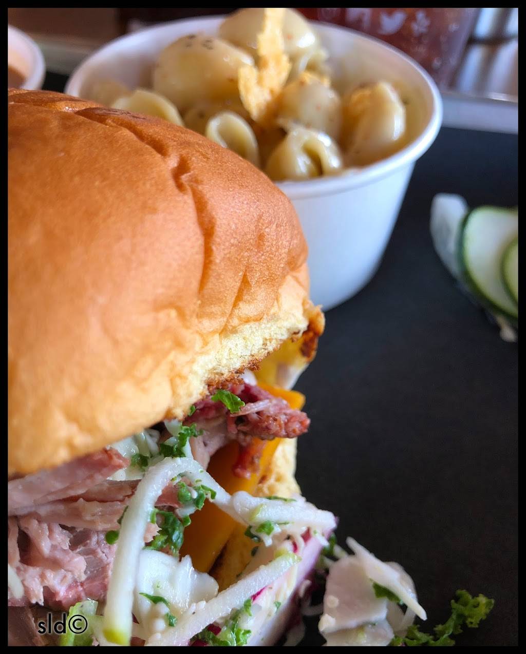 Hogwood BBQ | restaurant | 600a Frazier Dr #100, Franklin, TN 37067, USA | 6158071846 OR +1 615-807-1846