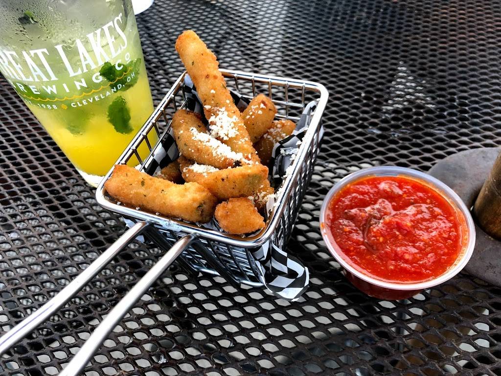 Cleats Club Seat Grille | restaurant | 6801 E Harbor Rd, Lakeside Marblehead, OH 43440, USA | 4197349464 OR +1 419-734-9464