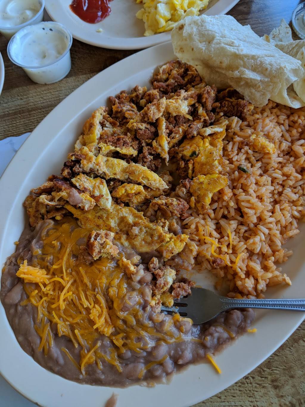 Teds Burgers | restaurant | 22000 S Main St, Carson, CA 90745, USA | 3108304412 OR +1 310-830-4412