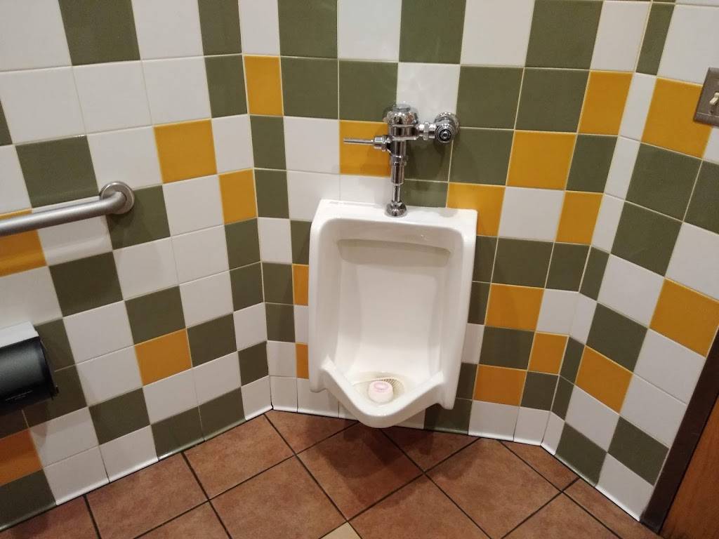 Taco Johns | restaurant | 4700 Vine St, Lincoln, NE 68503, USA | 4024663950 OR +1 402-466-3950