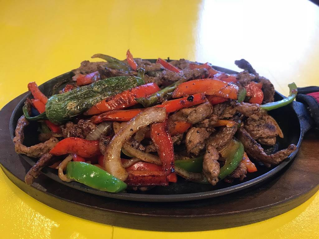 Ricos Méxican Grill | restaurant | 4153 W 5415 S, Kearns, UT 84118, USA | 8019669065 OR +1 801-966-9065