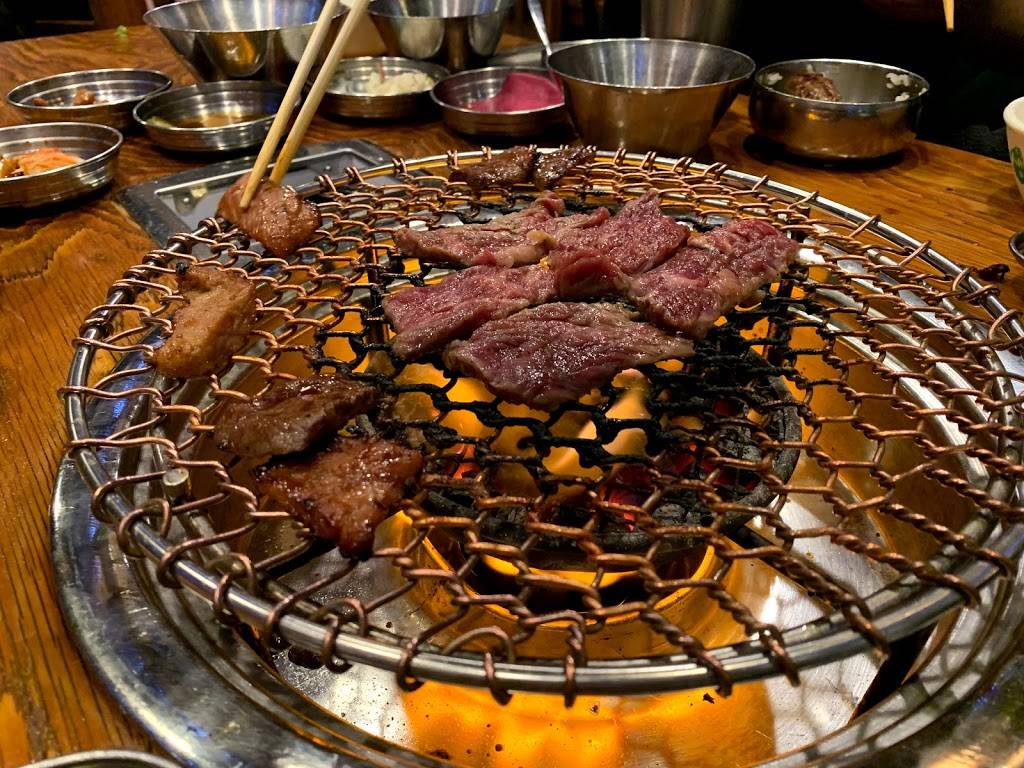 Jongro BBQ | restaurant | 155-14 Roosevelt Ave, Flushing, NY 11354, USA | 7189399330 OR +1 718-939-9330