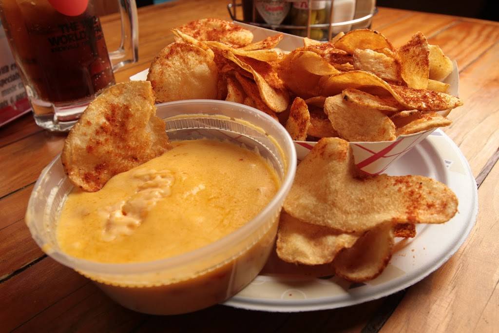 Sweet Ps Barbecue and Downtown Dive | restaurant | 410 W Jackson Ave, Knoxville, TN 37902, USA | 8652811738 OR +1 865-281-1738