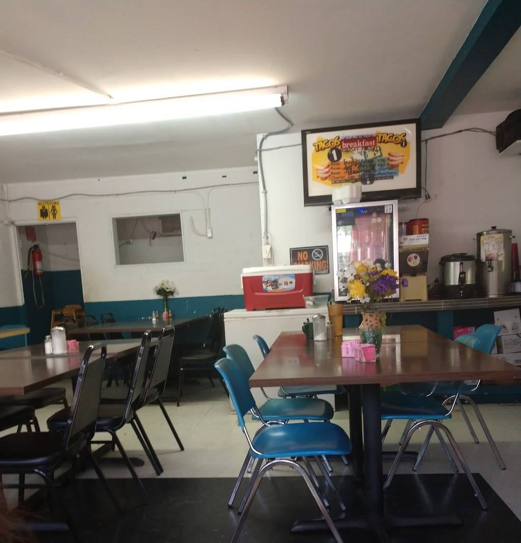 Catys togo tacos Mexican Restraunt | restaurant | 1605 Saltillo St, San Antonio, TX 78207, USA | 2109885199 OR +1 210-988-5199