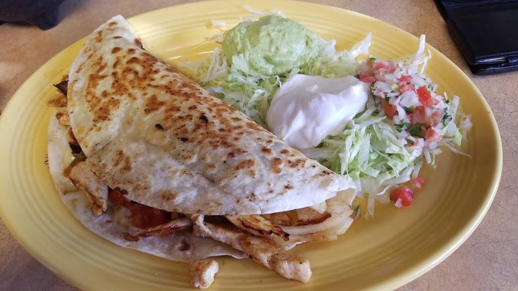 La Plaza Mexican Restaurant | restaurant | 2055 Fairview Blvd E, Fairview, TN 37062, USA | 6157996150 OR +1 615-799-6150