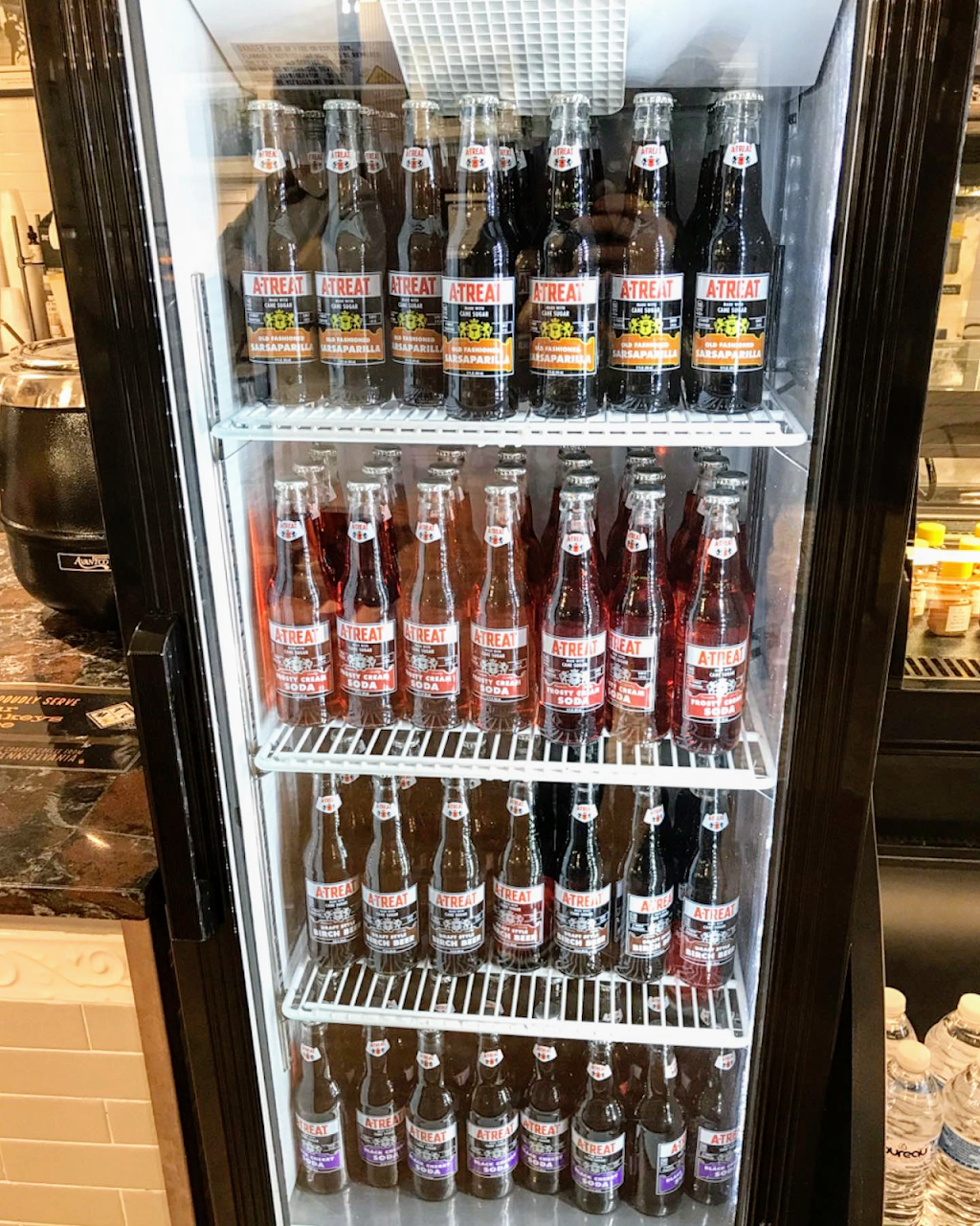 Jays Local | restaurant | 2301 Liberty St, Allentown, PA 18104, USA | 6103513100 OR +1 610-351-3100