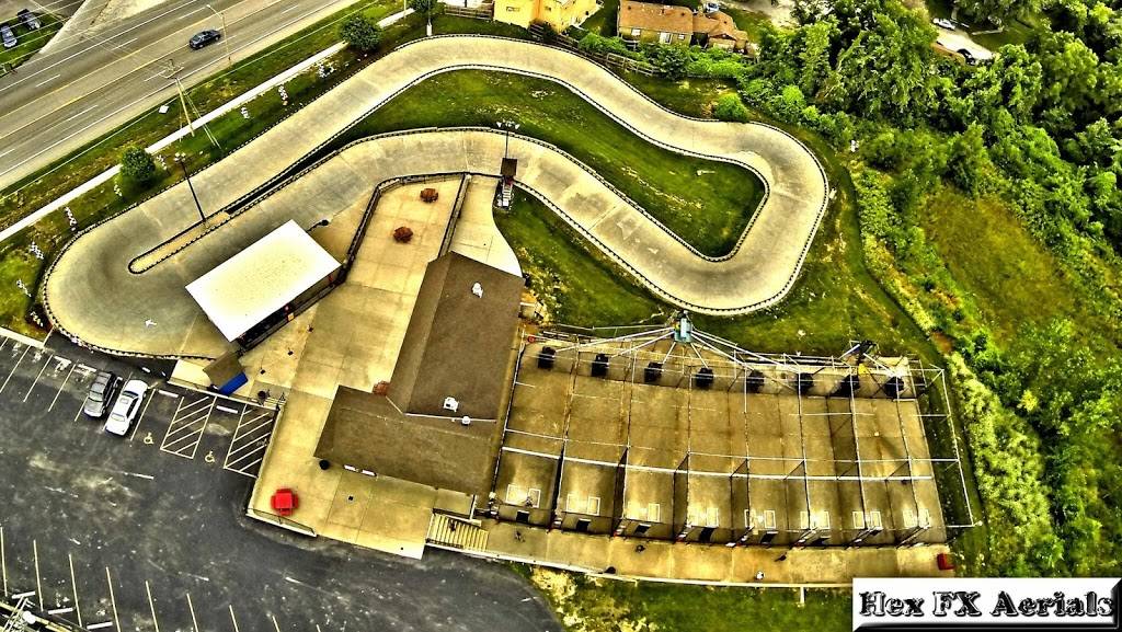 Cool Crest Family Fun Center | restaurant | 10735 E US-40, Independence, MO 64055, USA | 8163580088 OR +1 816-358-0088