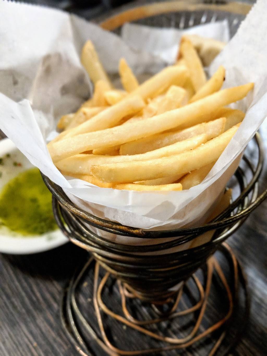 Alamo Square Seafood Grill | restaurant | 803 Fillmore St, San Francisco, CA 94117, USA | 4154402828 OR +1 415-440-2828