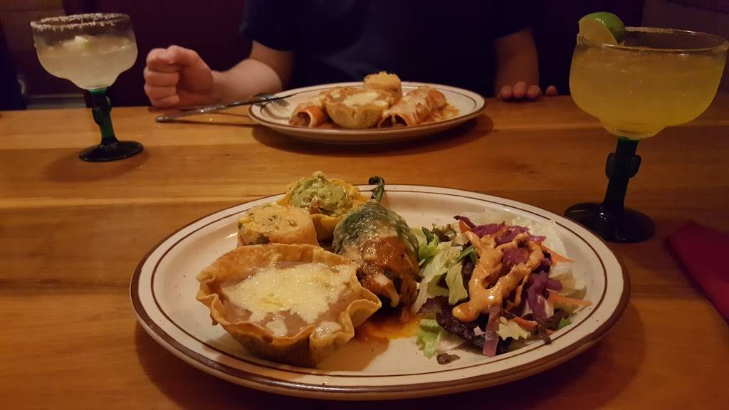 Coyote Flaco | restaurant | 50 Higgins Hwy, Mansfield Center, CT 06250, USA | 8604234414 OR +1 860-423-4414