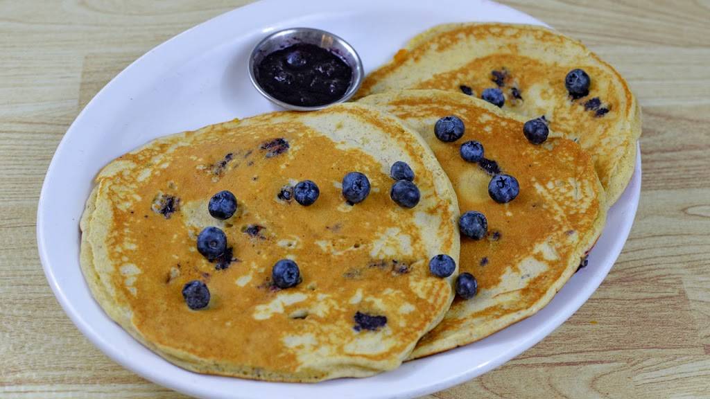 Egg Harbor Cafe | restaurant | 125 Lake St, Libertyville, IL 60048, USA | 8476803610 OR +1 847-680-3610