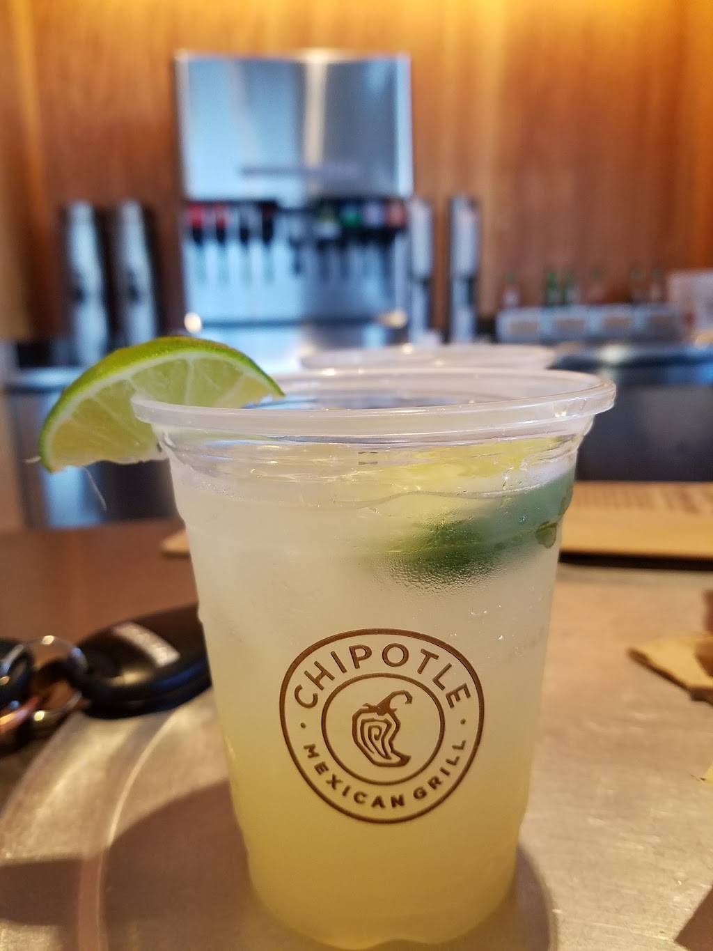 Chipotle Mexican Grill | restaurant | 10771 Gateway S Blvd Bldg M, Ste 101, El Paso, TX 79934, USA | 9158222968 OR +1 915-822-2968