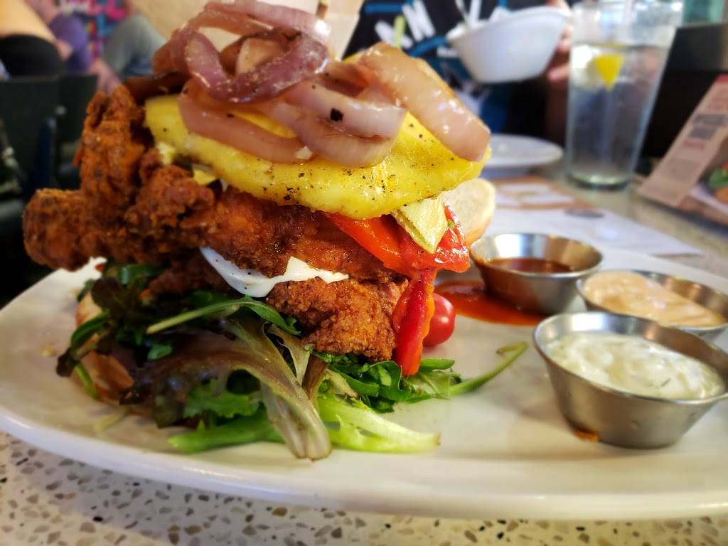 The Counter Santana Row | restaurant | 3055 Olin Ave #1035, San Jose, CA 95128, USA | 4084239200 OR +1 408-423-9200