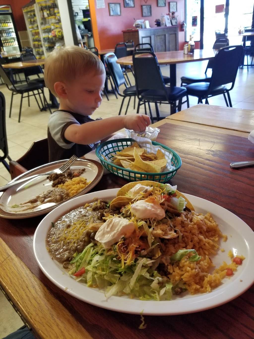 El Korita Castle Rock | restaurant | 106-108 S Wilcox St, Castle Rock, CO 80104, USA | 3039421409 OR +1 303-942-1409