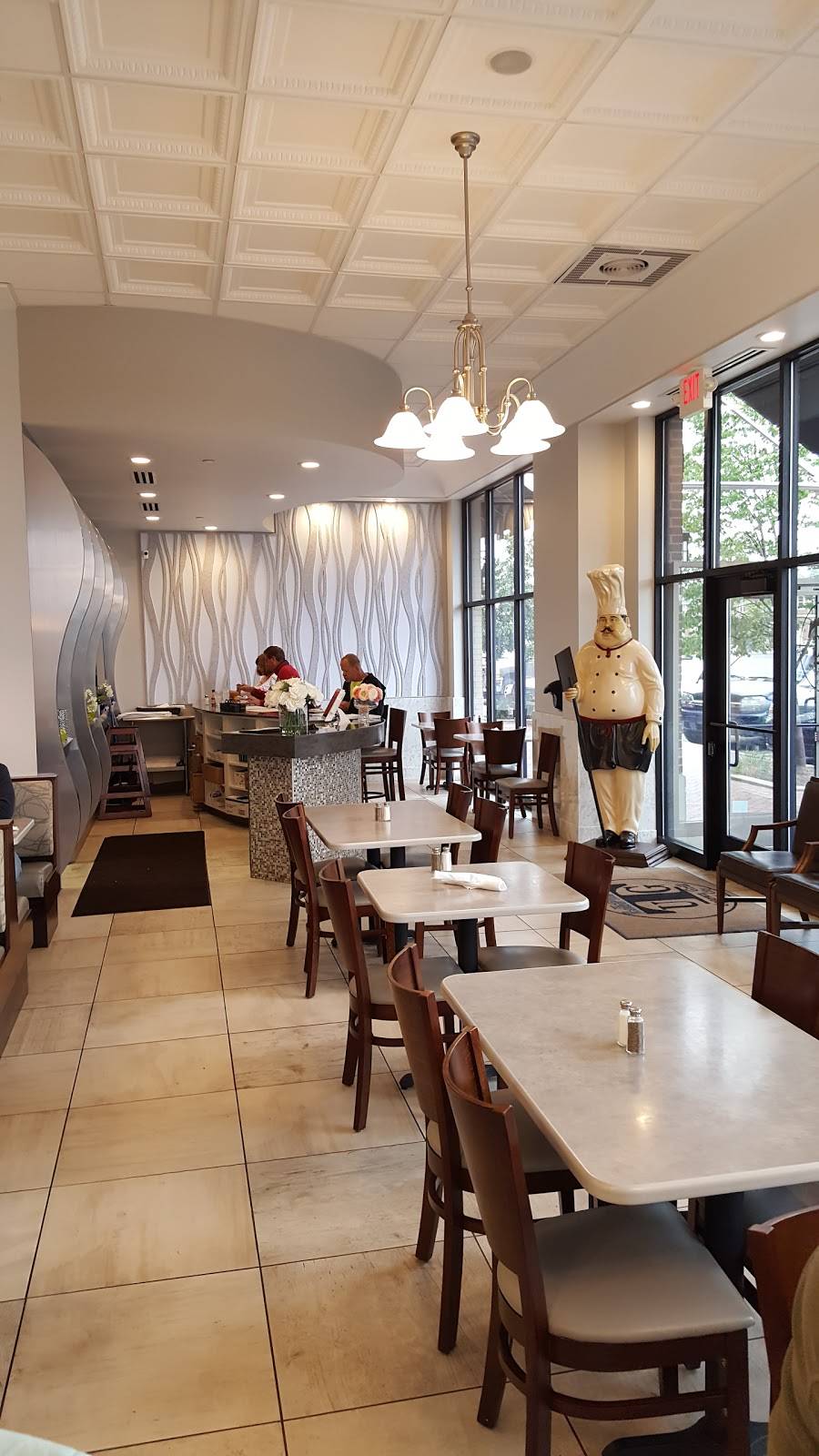 Uptown Grill | restaurant | 3 E Main St, Bay City, MI 48708, USA | 9894391557 OR +1 989-439-1557