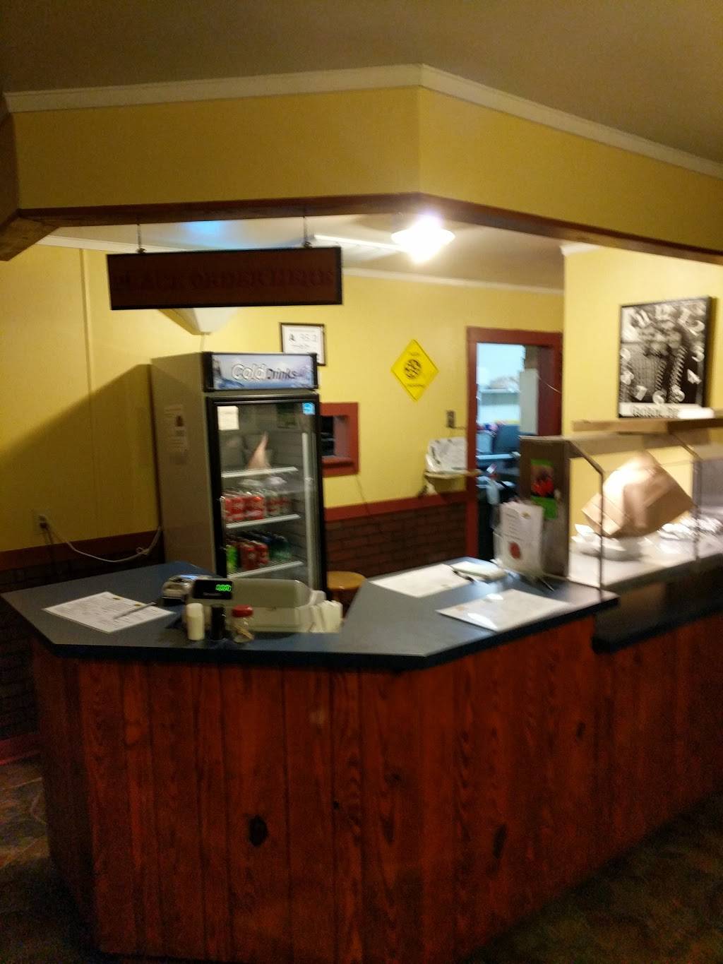 Garland Pizza | restaurant | 103 S Ingold Ave, Garland, NC 28441, USA | 9105291777 OR +1 910-529-1777