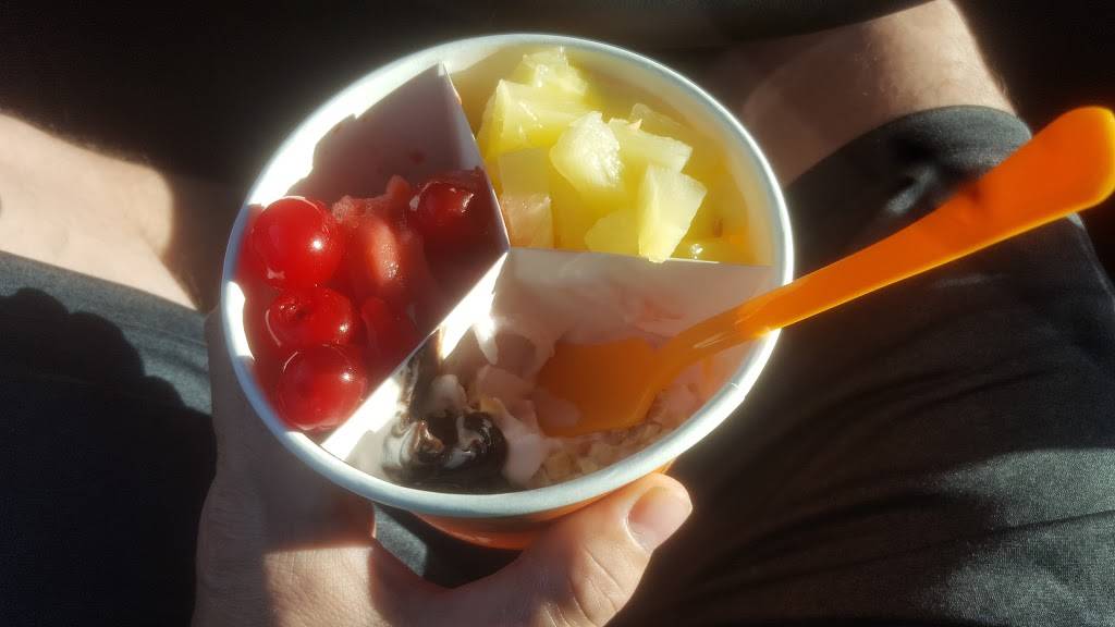 Orange Leaf Frozen Yogurt | restaurant | 3268 Forum Blvd Ste 205, Fort Myers, FL 33905, USA | 2399310067 OR +1 239-931-0067