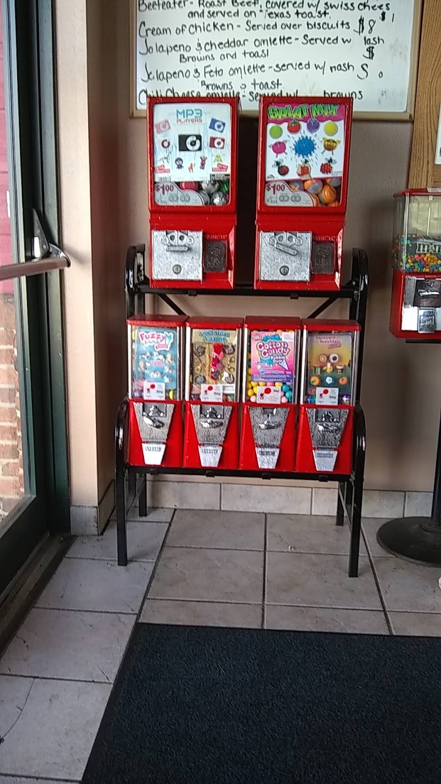 Monticello Red Wheel | restaurant | 803 Iron Horse Pl, Monticello, IL 61856, USA | 2177629829 OR +1 217-762-9829