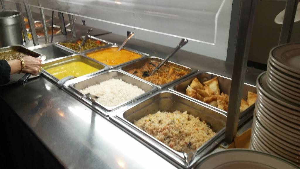 India Palace | restaurant | 8474 Fredericksburg Rd, San Antonio, TX 78229, USA | 2106925262 OR +1 210-692-5262