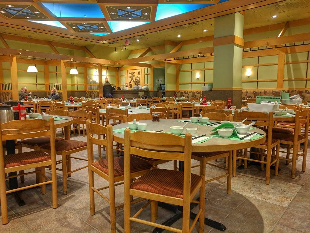 Congee Wong Thornhill | restaurant | 1 Promenade Cir, Thornhill, ON L4J 4P8, Canada | 9058828188 OR +1 905-882-8188