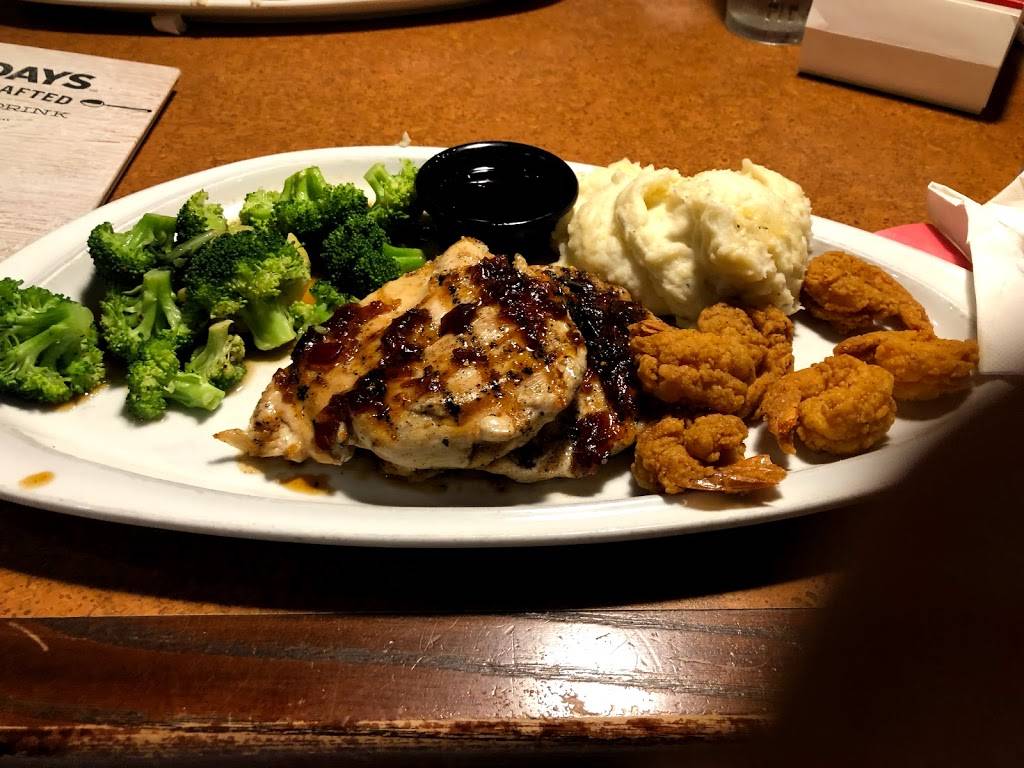 TGI Fridays | restaurant | 1910 Wells Rd C-05, Orange Park, FL 32073, USA | 9042157030 OR +1 904-215-7030