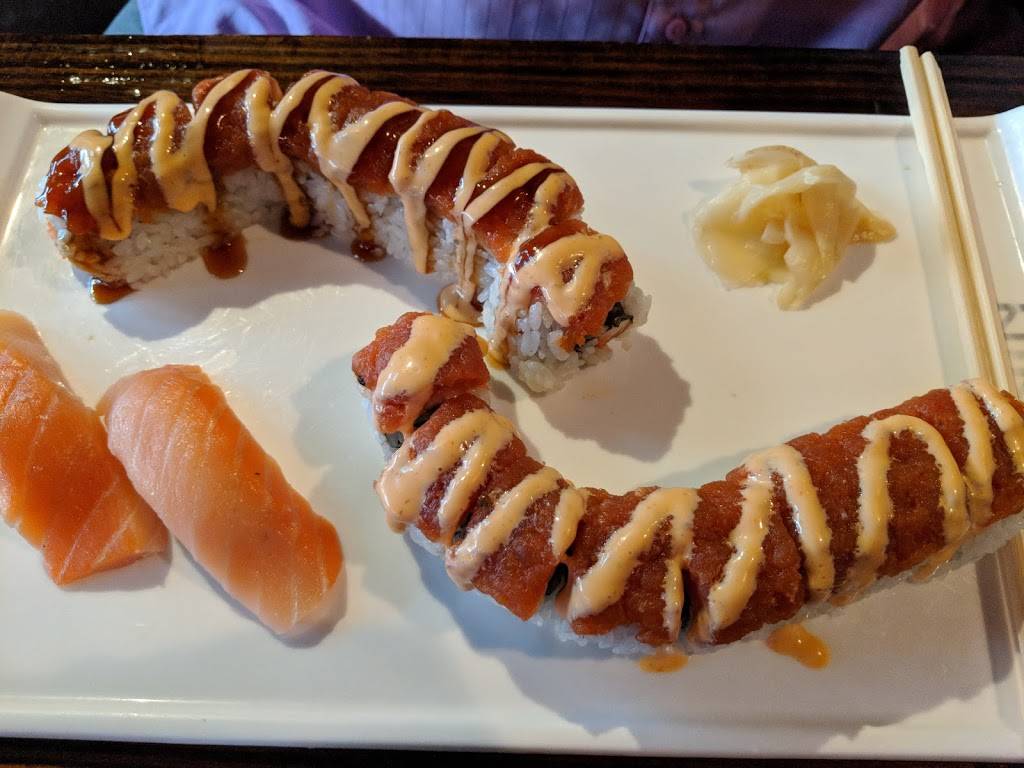 Ninki Japanese Bistro | restaurant | 4222 Bell Rd, Newburgh, IN 47630, USA | 8125183055 OR +1 812-518-3055