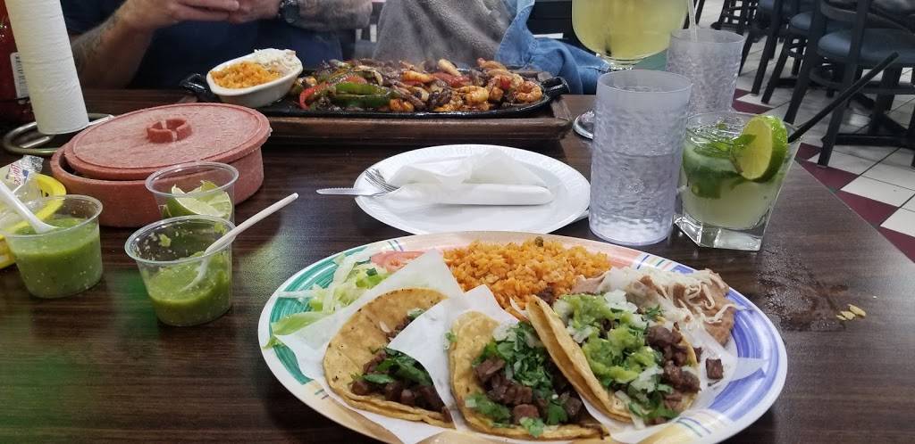 Taqueria Los Magueyes Inc | restaurant | 7101 S Harlem Ave, Bridgeview, IL 60455, USA | 7089244550 OR +1 708-924-4550