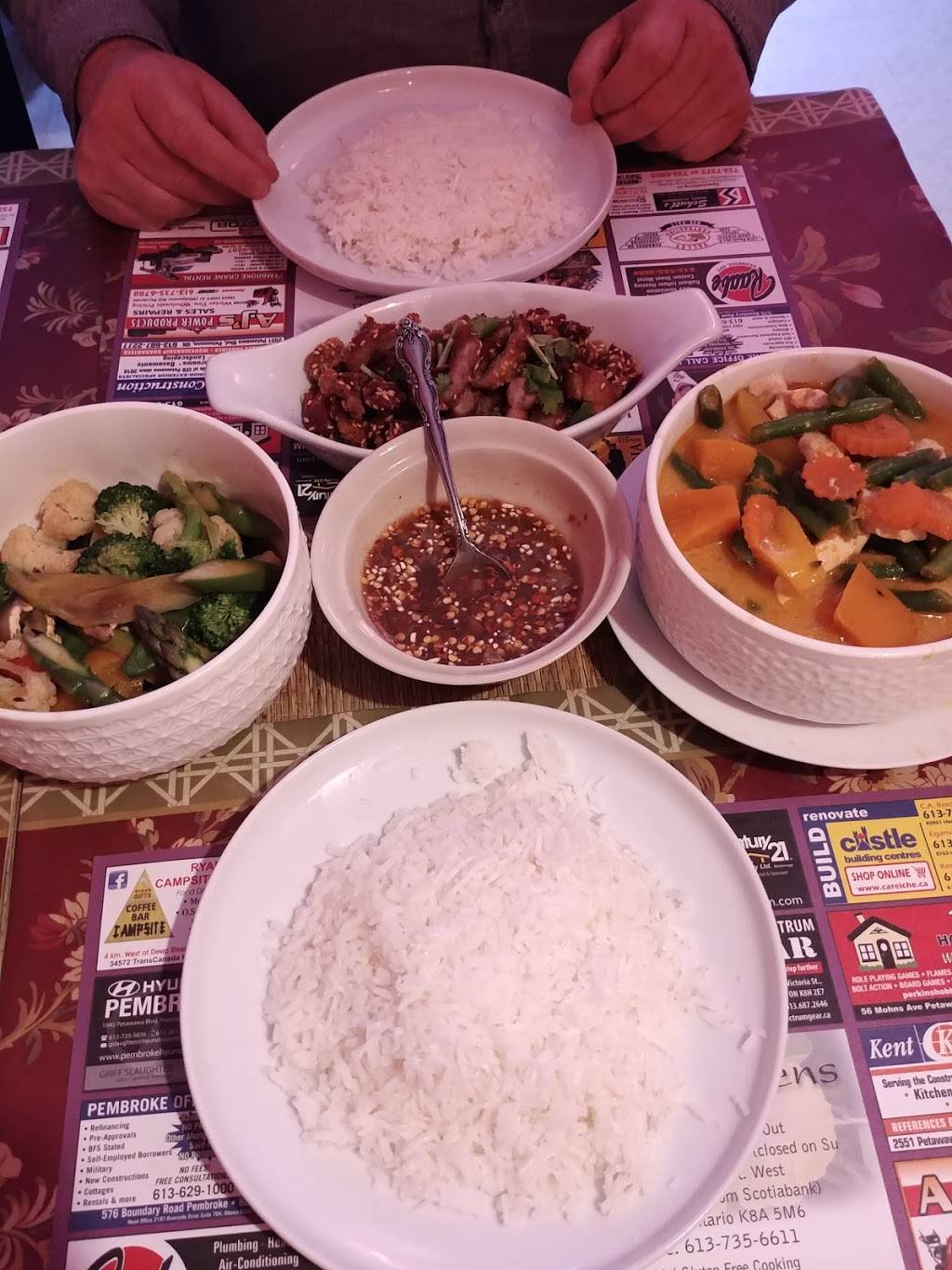 Thai Gardens | restaurant | 88 Pembroke St W, Pembroke, ON K8A 5M5, Canada | 6137356611 OR +1 613-735-6611