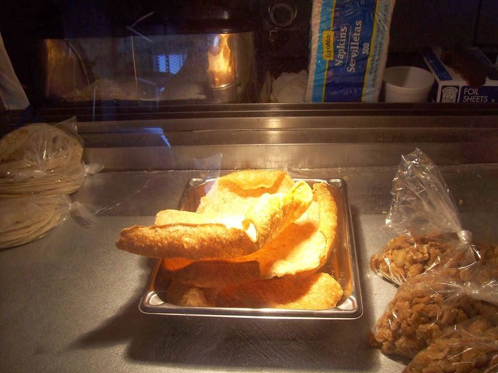 Magys Tamales & Barbacoa | restaurant | 5721 W Commerce St, San Antonio, TX 78237, USA | 2104315900 OR +1 210-431-5900