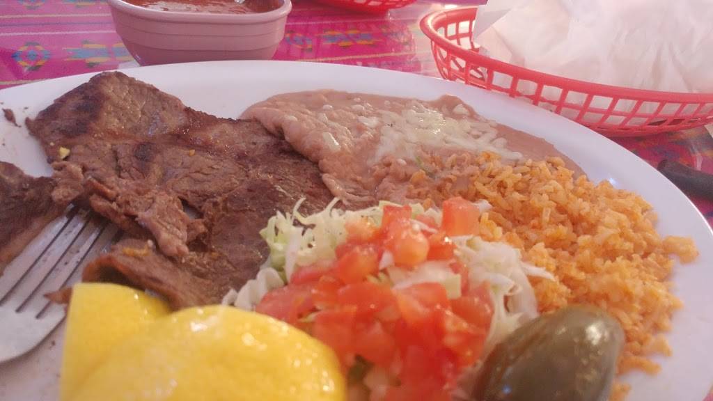 Rosys Mexican Restaurant | restaurant | 4244 E Kings Canyon Rd, Fresno, CA 93702, USA | 5592647812 OR +1 559-264-7812