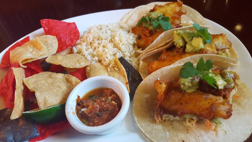 Stanfords Restaurant & Bar | restaurant | 2770 NE 106th Ave, Hillsboro, OR 97124, USA | 5036458000 OR +1 503-645-8000