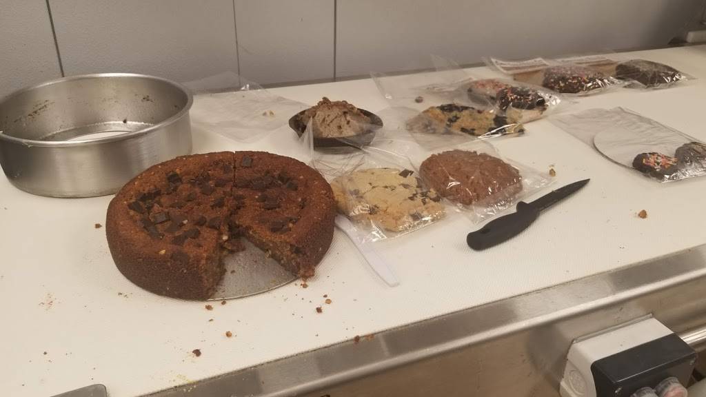 Dr. Doodles Gourmet Emporium | cafe | 418 E Atlantic Ave, Delray Beach, FL 33483, USA | 5617177600 OR +1 561-717-7600