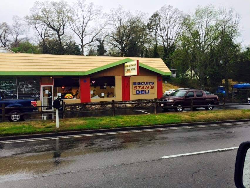 Stans Biscuits and Deli | restaurant | 1151 Thompson Bridge Rd, Gainesville, GA 30501, USA | 6789711144 OR +1 678-971-1144