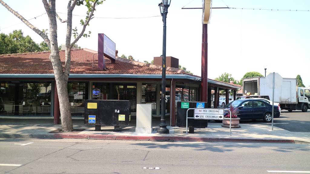 Taqueria Los Pericos | restaurant | 101 Pelton Center, San Leandro, CA 94577, USA | 5103527667 OR +1 510-352-7667